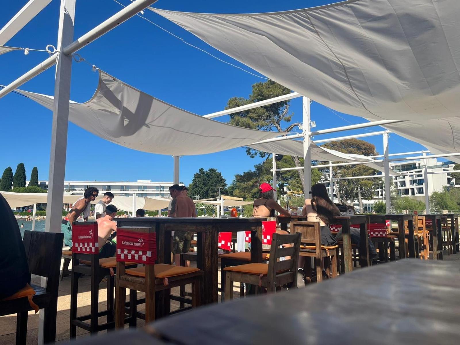 Apartament With Terrace Near Sea - Angela's Zadar